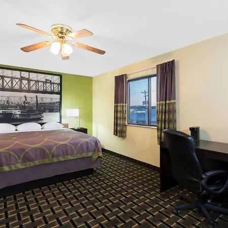 Super 8 By Wyndham Marietta-3