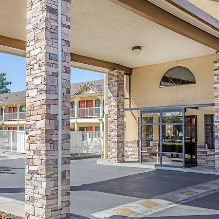 Quality Inn & Suites Woodland - Sacramento Airport-2