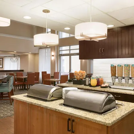 Homewood Suites By Hilton Toledo-Maumee-3