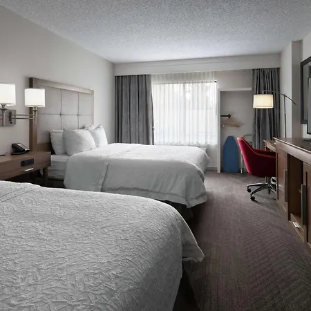 Hampton Inn & Suites Anaheim Garden Grove-3