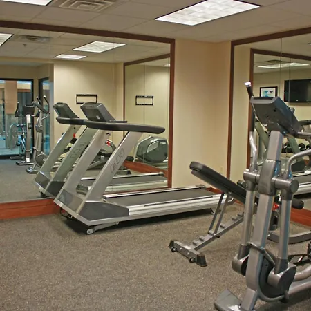 Comfort Inn & Suites Copley Akron-3