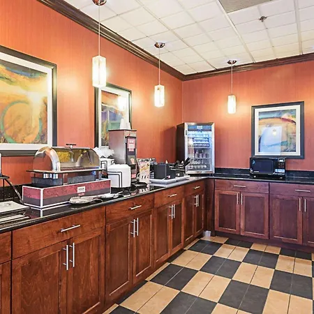 Comfort Inn Ballston-2