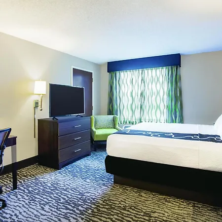 Comfort Inn & Suites Clearwater South-3