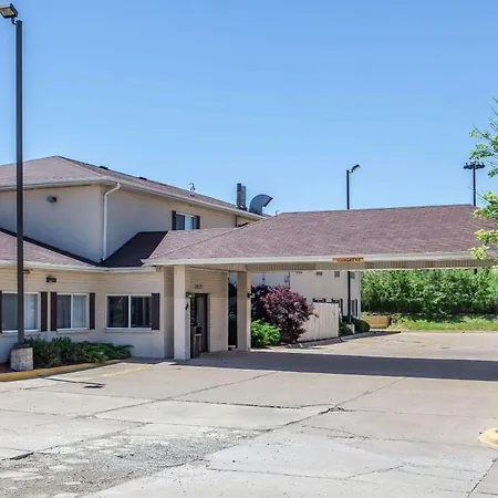 Comfort Suites Peoria I-74-2