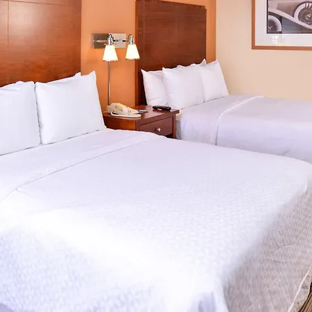 Sheraton Detroit Novi-2