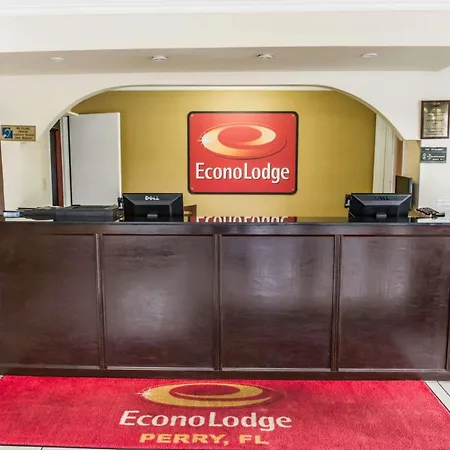 Econo Lodge-3