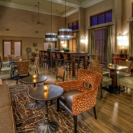 Hampton Inn & Suites Kalamazoo-Oshtemo-2