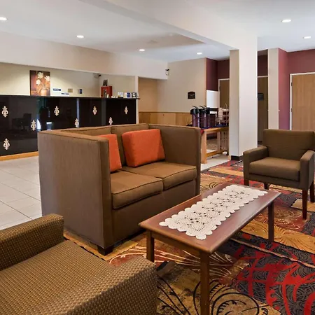 Best Western Plaza Hotel Saugatuck-2