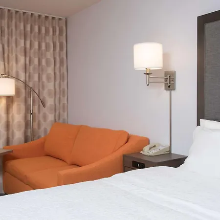 Hampton Inn Grand Rapids-South-2