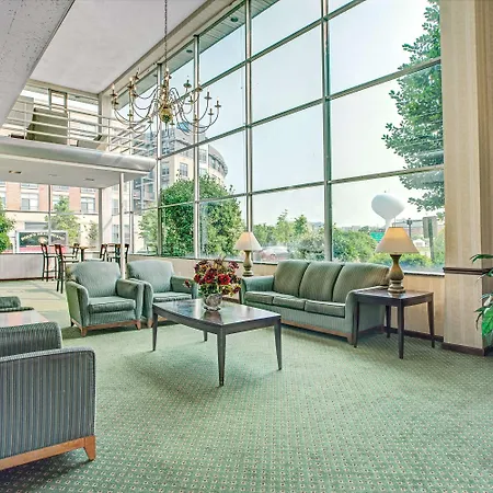 Days Inn By Wyndham Arlington/Washington Dc-2