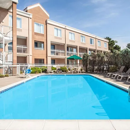 Baymont By Wyndham Madison Heights Detroit Area-3