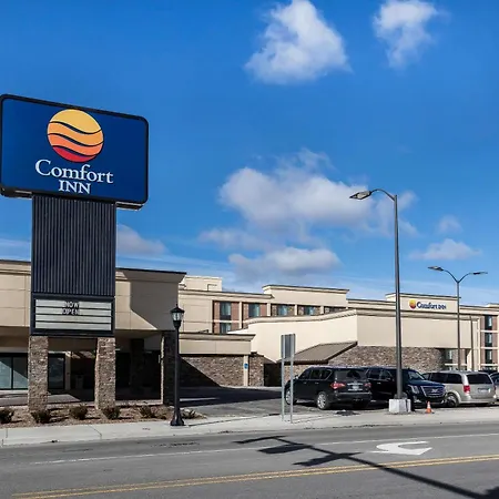 Comfort Inn Bay City - Riverfront-3