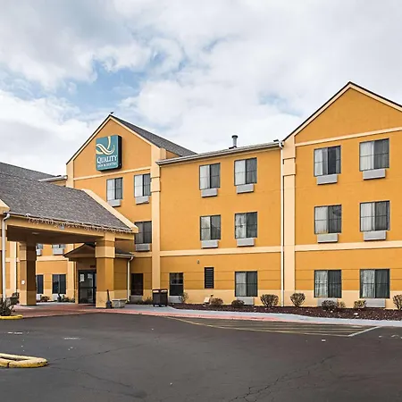 Quality Inn & Suites Harvey - Chicago Southland-2