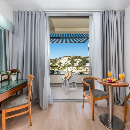 Hotel Uvala-3