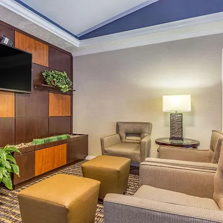 Comfort Inn Independence - Cleveland-3