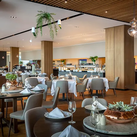 Hotel Ambasador - By Liburnia Hotels & Villas-3