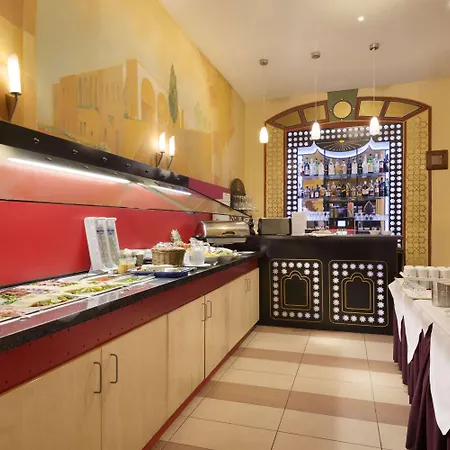 Ramada By Wyndham Frankfurt City Centre-3