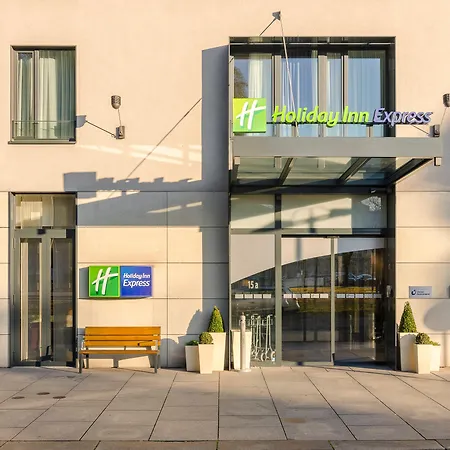 Holiday Inn Express Dresden City Centre-2
