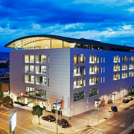 Ramada By Wyndham Podgorica-2
