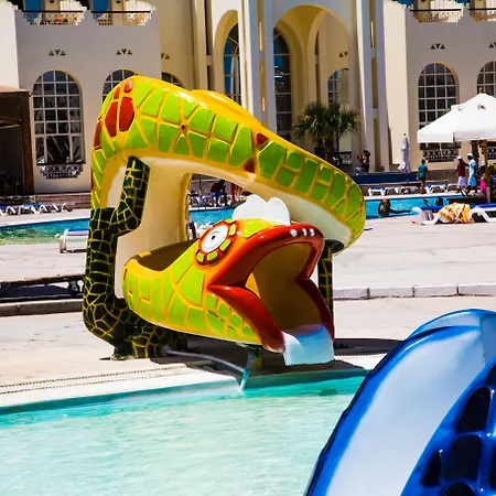 Royal Lagoons Resort & Aqua Park Families And Couples Only-3