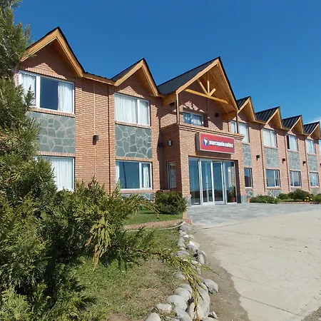 Marcopolo Suites Calafate-3