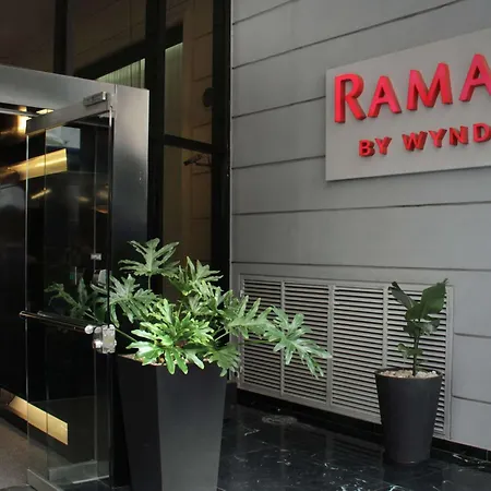 Ramada By Wyndham Buenos Aires Centro-3