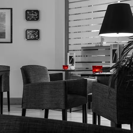 Mercure Klaipeda City Hotel, Meetings, Events, Restaurant & Bar - Accor Group-2
