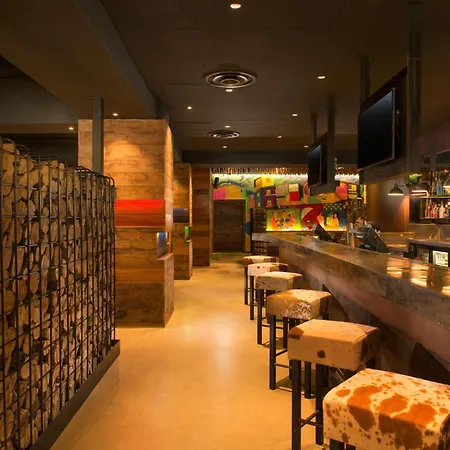 Stamford Plaza Adelaide-2