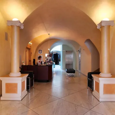 Skaritz Hotel & Residence-2