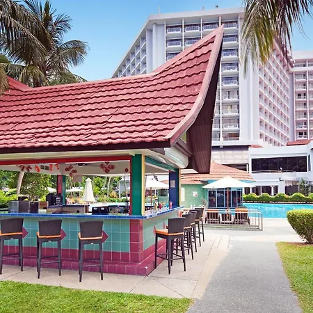 The Bayview Beach Resort-2