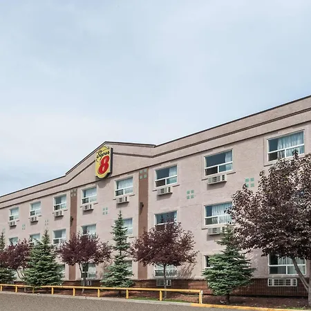Super 8 By Wyndham Edmonton/West-3