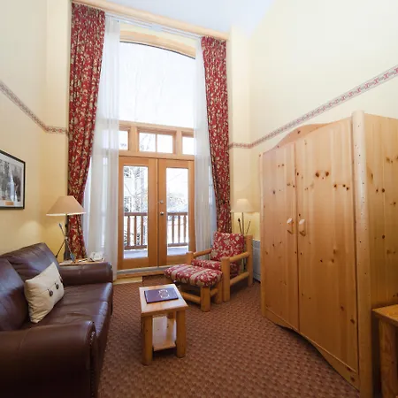 Brewster Mountain Lodge-3