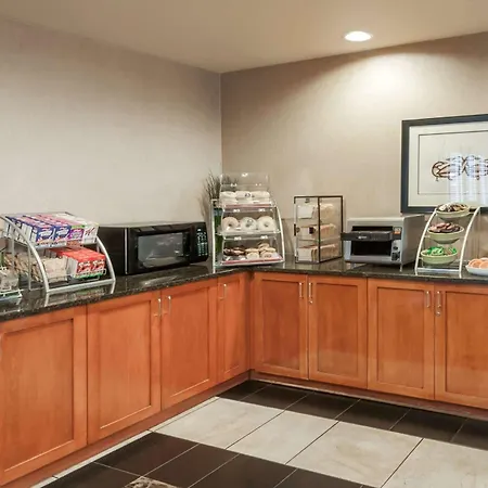Wingate By Wyndham - Edmonton West-2
