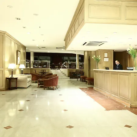 Cyan Americas Towers Hotel-2
