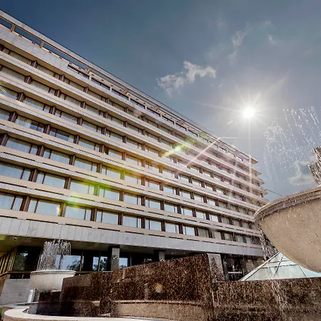 Hotel Aro Palace-3