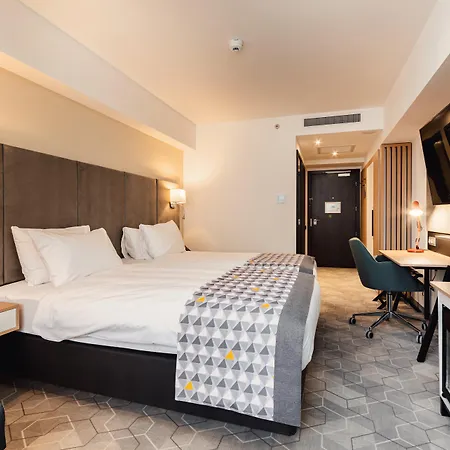 Holiday Inn Bucharest - Times By Ihg-3
