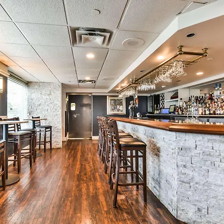 Radisson Suites Hotel Toronto Airport-2