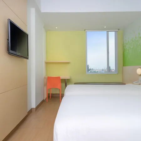 Zest Harbour Bay Batam By Swiss-Belhotel International-3
