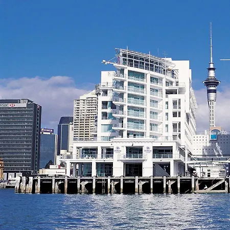 Hilton Auckland-3