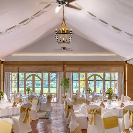 Raffles Grand Hotel D'Angkor-3