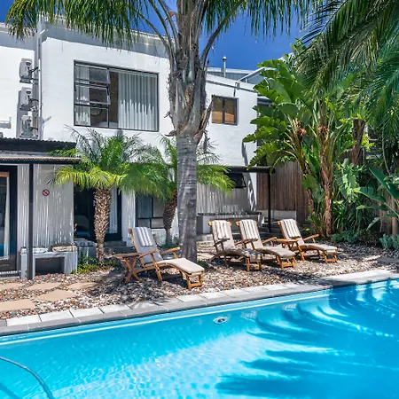 Antrim Villa By Totalstay-2