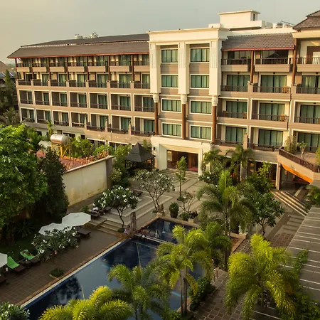 Royal Empire Premium Hotel-2
