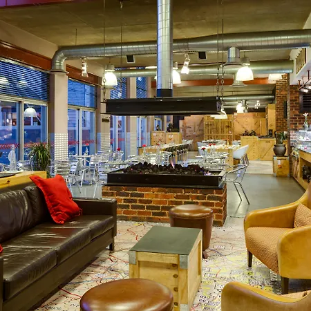 Protea Hotel By Marriott O R Tambo Airport-2