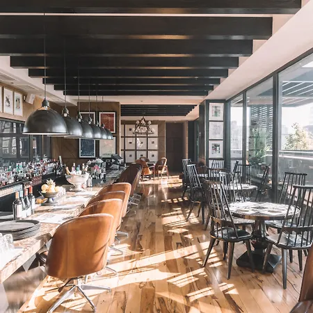The Singular Santiago-2