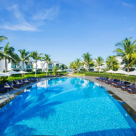 Melia Danang Beach Resort-2