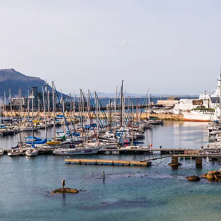 Simon'S Town Quayside Hotel-2