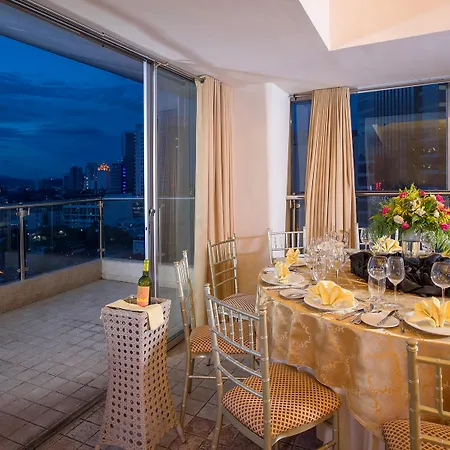 Golden Prince Hotel & Suites-2