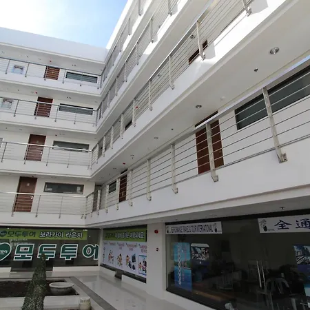 Crown Regency Courtyard Resort-2