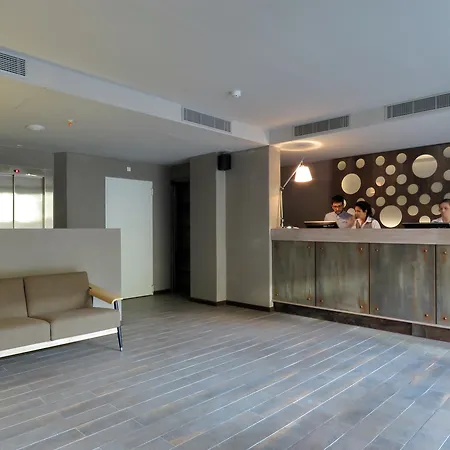 Smart Hotel Montevideo-3