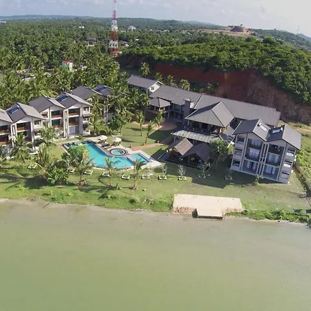 Amaranthe Bay Resort & Spa-3